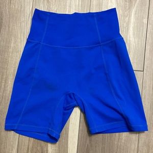 Ptula | The Yvette Short : 6"